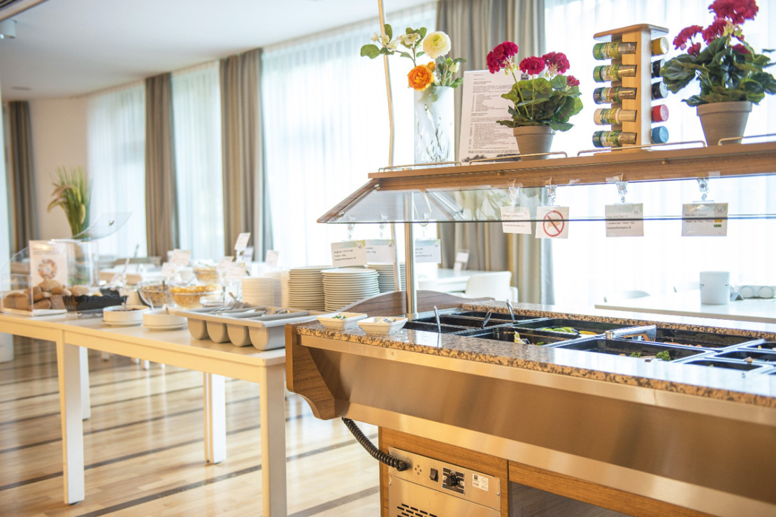 Verpflegung_buffet_klein.jpg